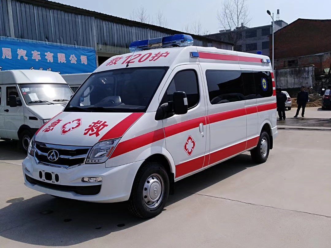 新龙县救护车出租